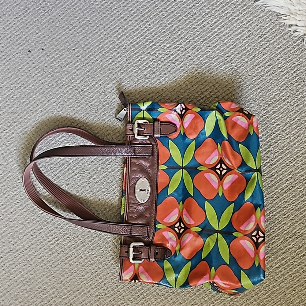 Fossil handbag